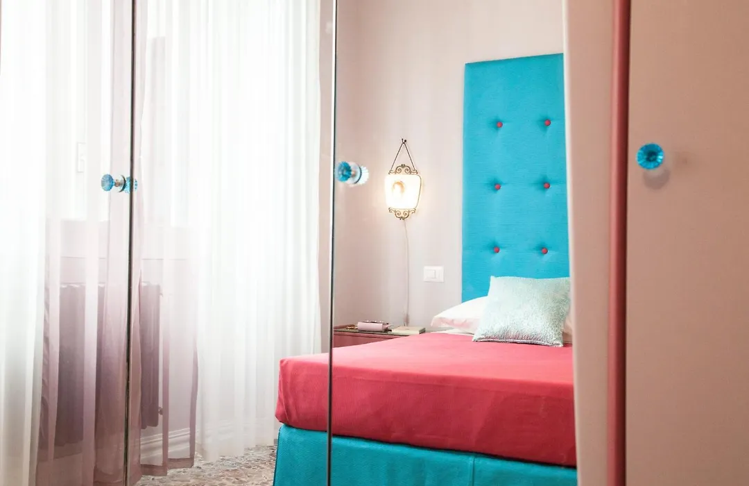 Naftalina Rooms-1