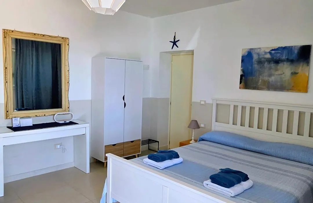 Blue Room-1