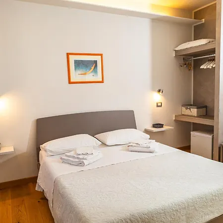 Ánemos guest house-3