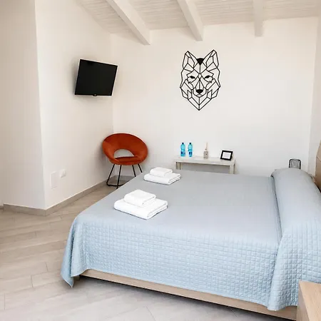 Carfagnini Rooms-3